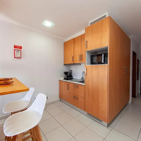 A01 - Marina Mirror Harbour Lägenhet